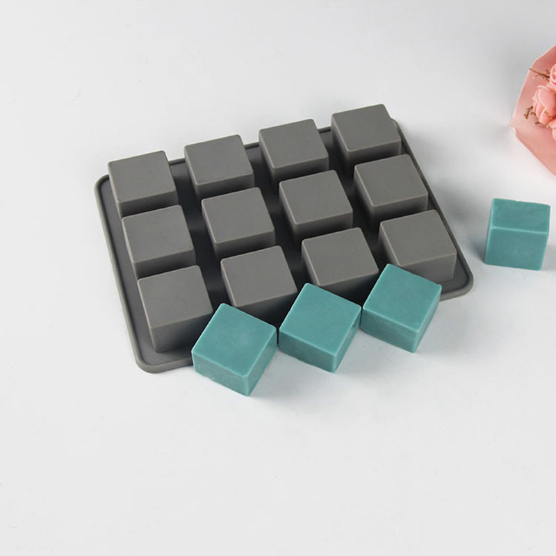 1 PCS Silicone Soap Molds 12 C - Soap Making Kit 评论和价格